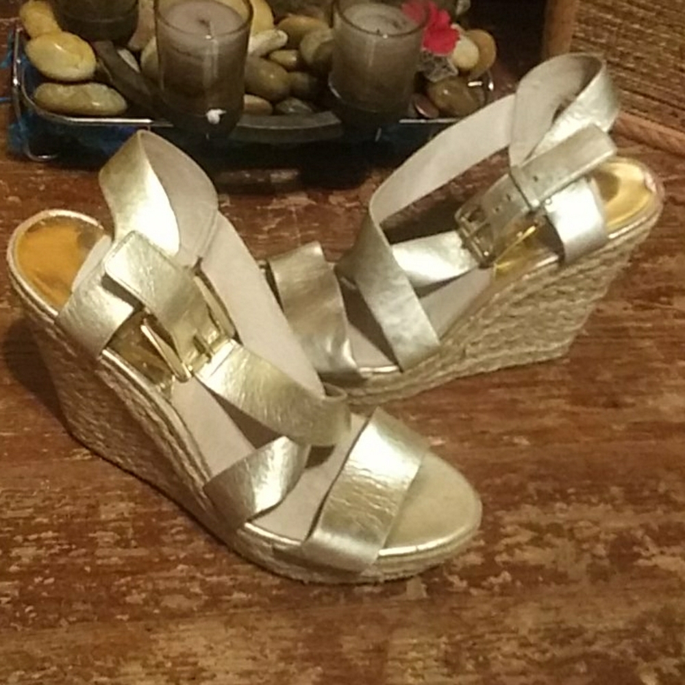Michael kors heels/ PERFECT CONDITION!!!!